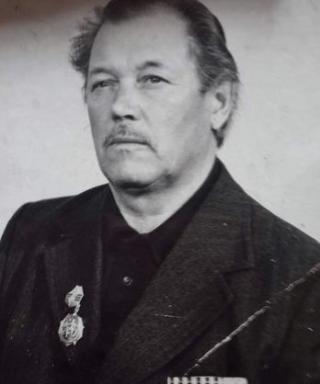 Шапошников Юрий Степанович