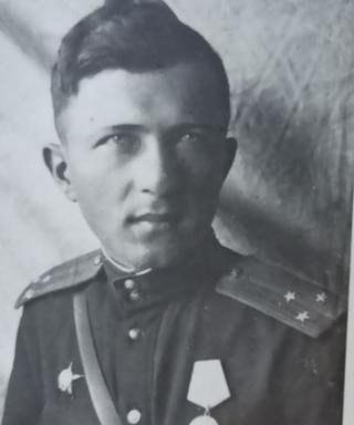 Самгуров Аскер Ашутович