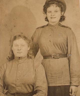 Никитина (Пахомова) Ольга Петровна