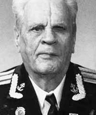 Мартынов Дмитрий Дмитриевич