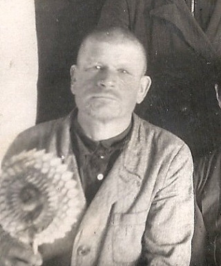 Ошлыков Яков Григорьевич