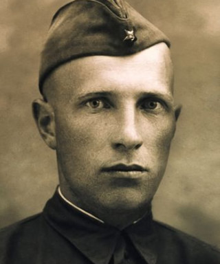 Плахов Николай Дмитриевич