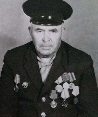 Синяков Пётр Егорович
