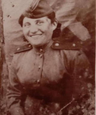 Даниленко (Ржеутская) Надежда Степановна