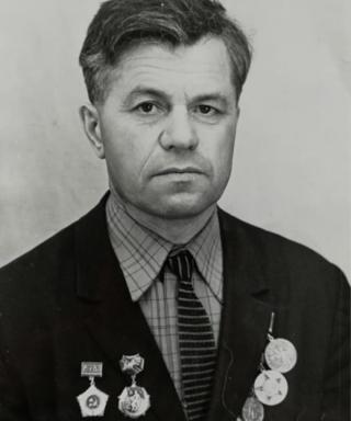 Власов Николай Григорьевич