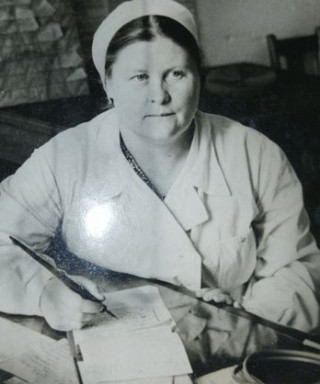 Колесова Анна Владимировна