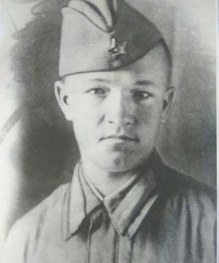 Логунов Александр Павлович