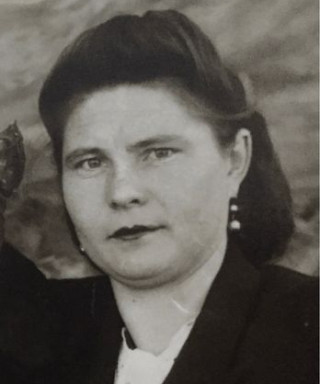 Петрова (Грибова) Елизавета Тарасовна