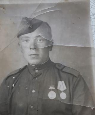 Селиверстов Валентин Никифорович