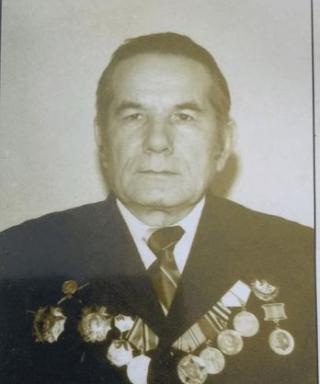 Градусов Максим Максимович