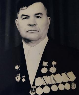 Емельянов Михаил Григорьевич