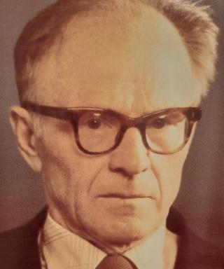 Комаров Юрий Михайлович