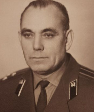 Максимов Валентин Матвеевич