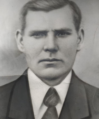 Пахомов Петр Митрофанович