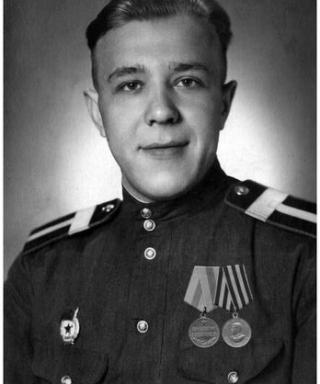 Краснов Борис Васильевич