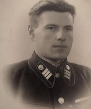 Саратов Николай Дмитриевич