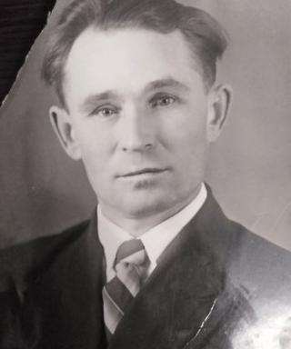 Емельянов Василий Иванович