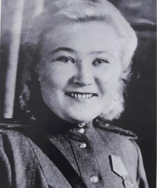 Гринцова Александра Петровна