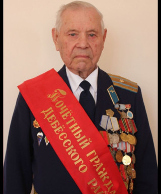 Опарин Зиновий Яковлевич