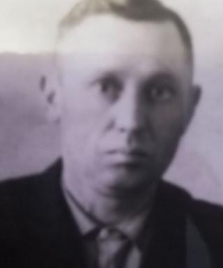 Ларев Иван Акимович