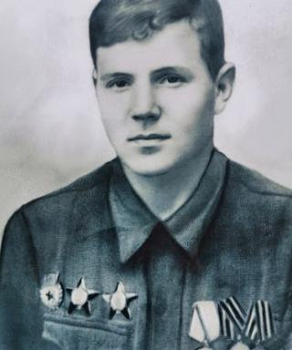 Белов Андрей Васильевич