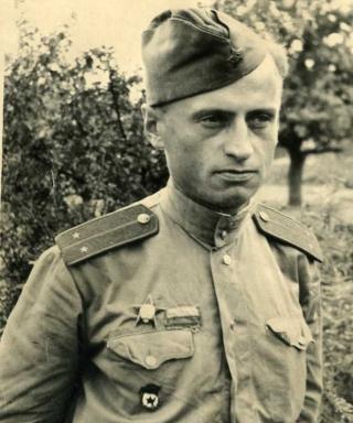 Толстых Александр Викторович