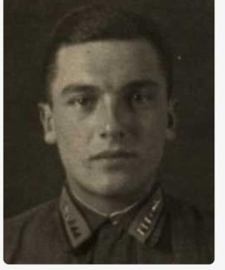 Плешаков Виктор Викторович