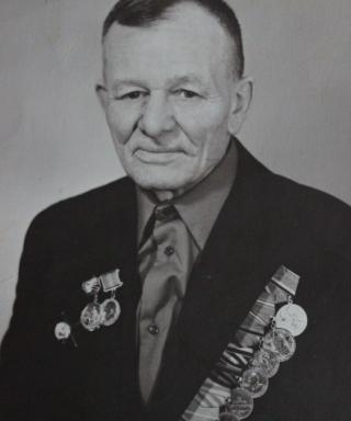 Алфёров Егор Григорьевич