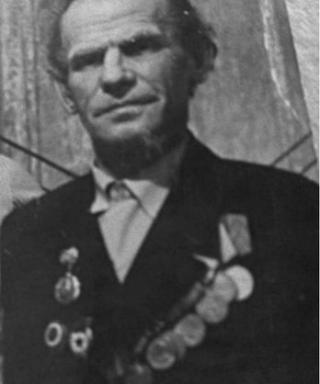 Школьников Николай Артёмович