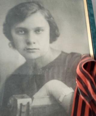 Гончарова Нина Васильевна