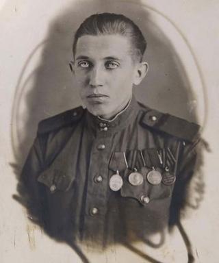 Комаров Василий Лаврентьевич