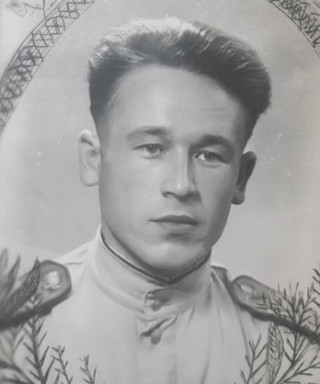 Иванников Виктор