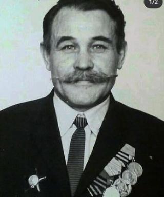 Семёнов Виктор Егорович