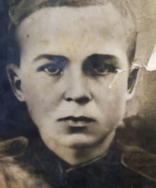 Кондратьев Адам Константинович