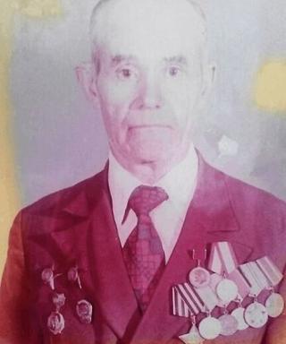 Зарединов Энвер