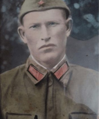 Артёмов Максим Николаевич