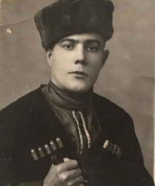 Дышин Абдулхак