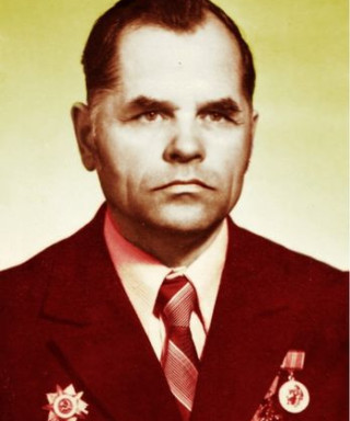 Белоусов Пётр Леонтьевич