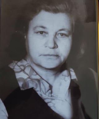 Лобазина Нина Васильевна