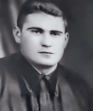 Корнюшин Александр Макеевич