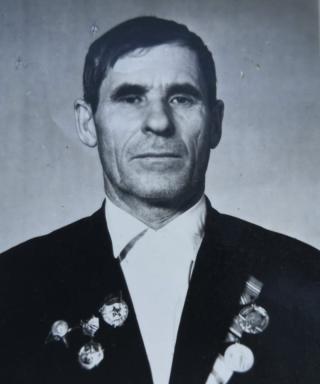 Старников Василий Максимович