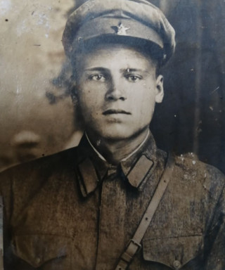 Попов Денис Иванович