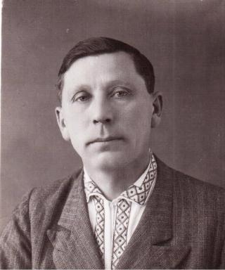Момот Григорий Петрович