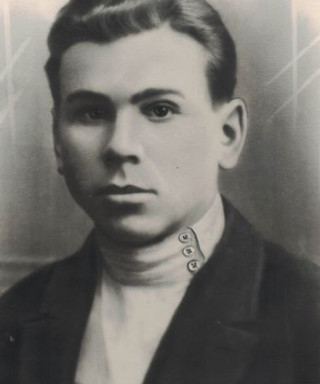 Павлов Максим Степанович