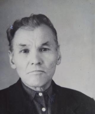Дмитриев Иннокентии Сергеевич