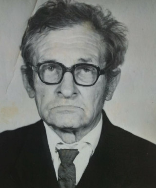 Кузнецов Изяслав Леонтьевич