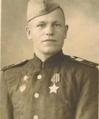 Мезенцев Акакий Афанасьевич