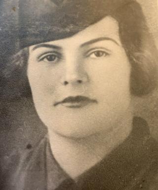 Семенова Виктория Яковлевна