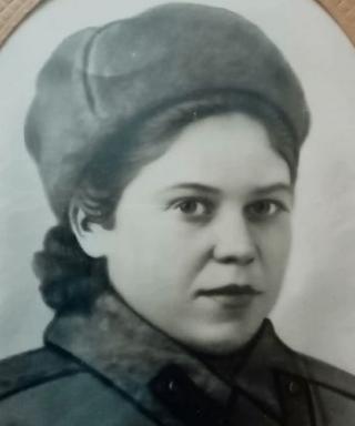 Симонова (Морозова) Александра Ивановна