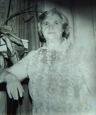 Безукладникова Нина Яковлевна